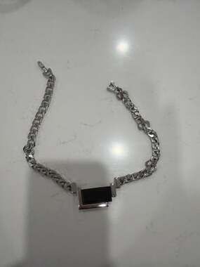 1980s Silver Chain and Black Onyx Necklace -